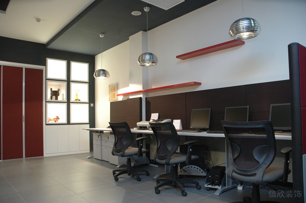 普天投資550平方辦公室裝修 普天投資550平方辦公室裝修