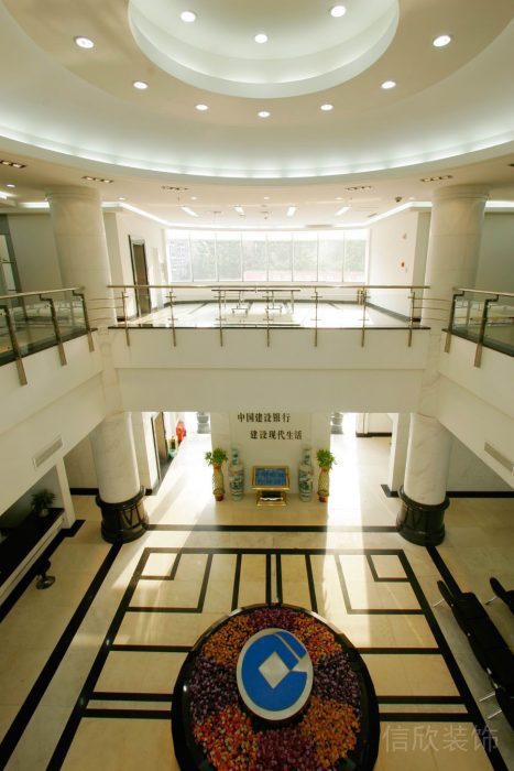 銀行營業(yè)大廳二樓高空圓形天花吊頂