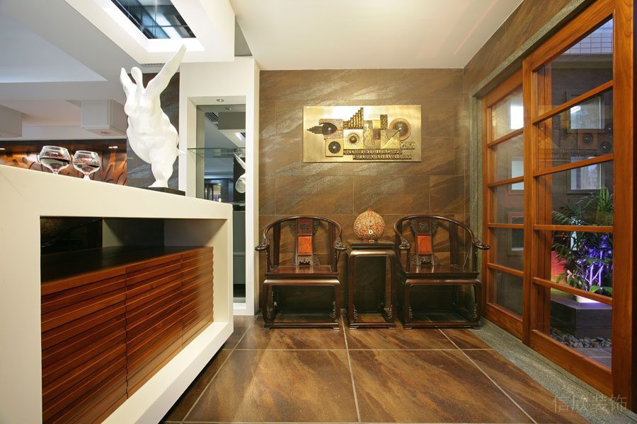 等候區(qū)中式實木圈椅