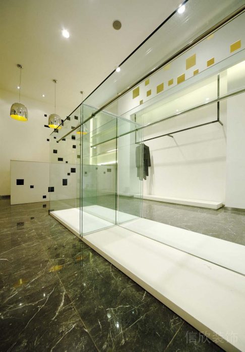 羅湖區(qū)服飾店裝修案例 羅湖區(qū)服飾店裝修案例
