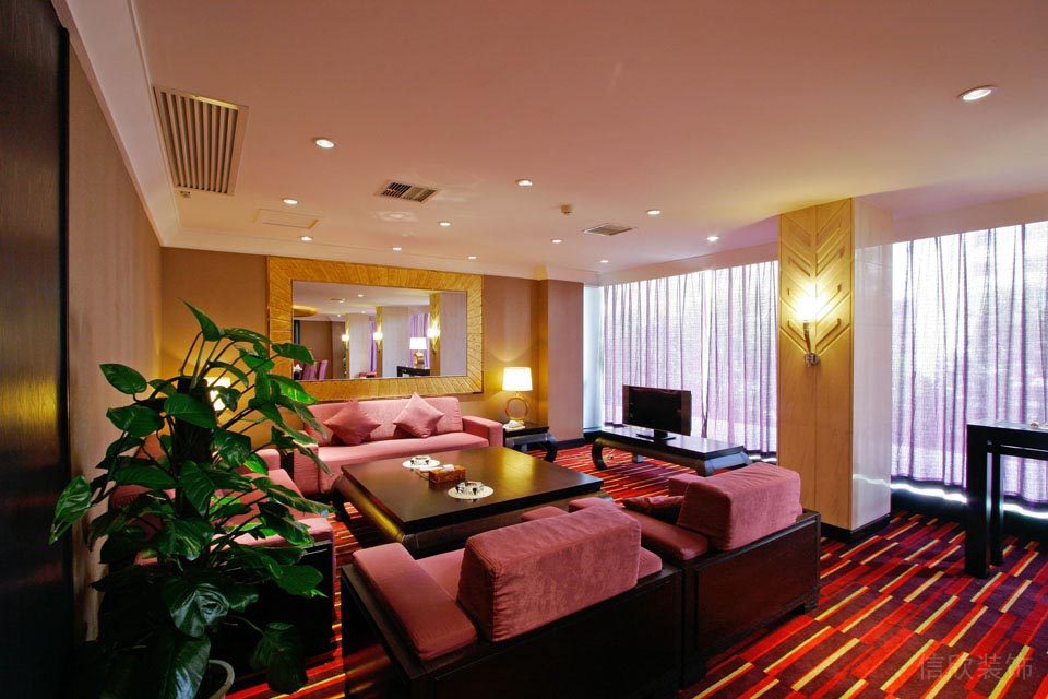 羅湖區(qū)東海中式餐廳1600平方裝修