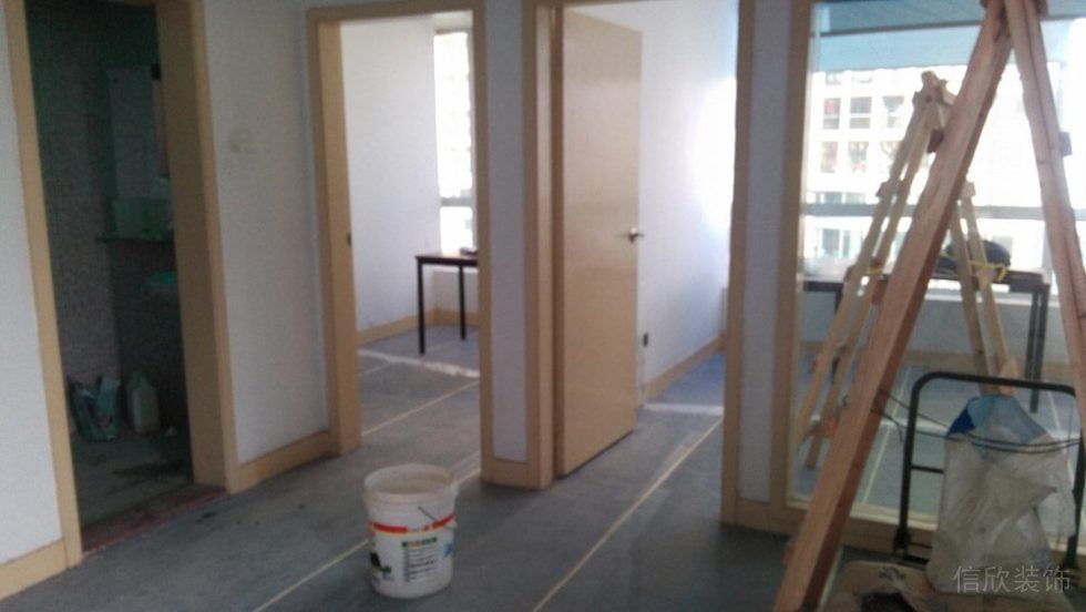 財(cái)富廣場(chǎng)辦公室裝修_電路施工