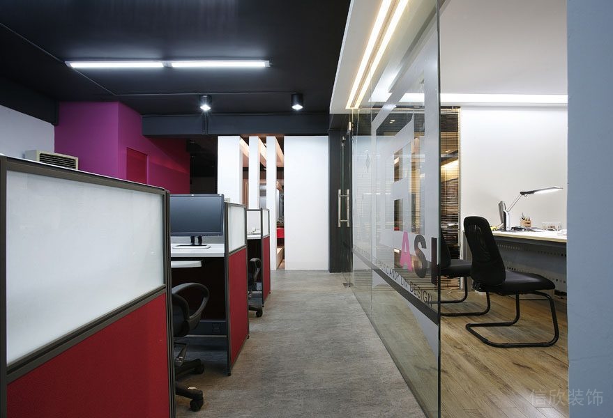 南山科技園現(xiàn)代辦公室裝修設(shè)計(jì) 南山科技園現(xiàn)代辦公室裝修設(shè)計(jì)