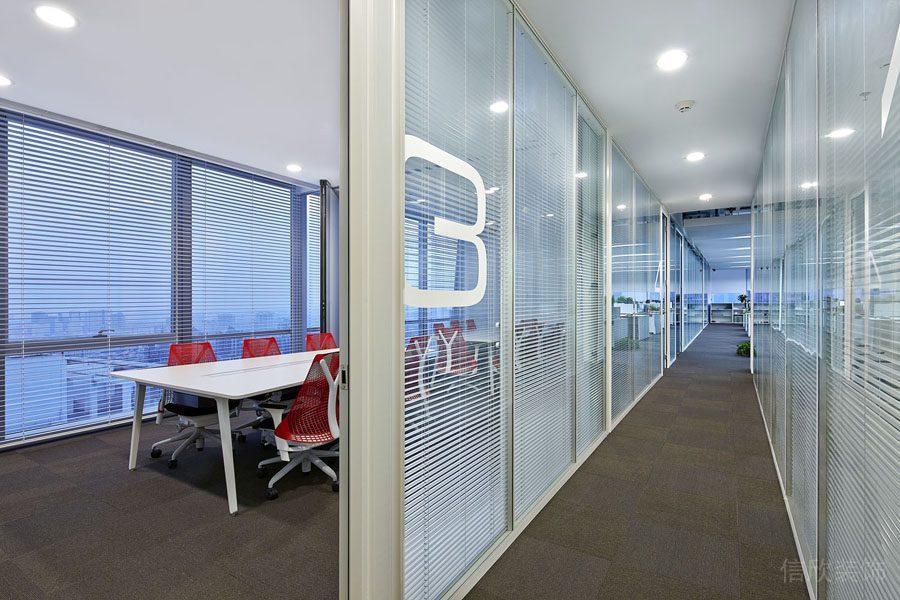 南山區(qū)現(xiàn)代風(fēng)格辦公室裝修 南山區(qū)現(xiàn)代風(fēng)格辦公室裝修