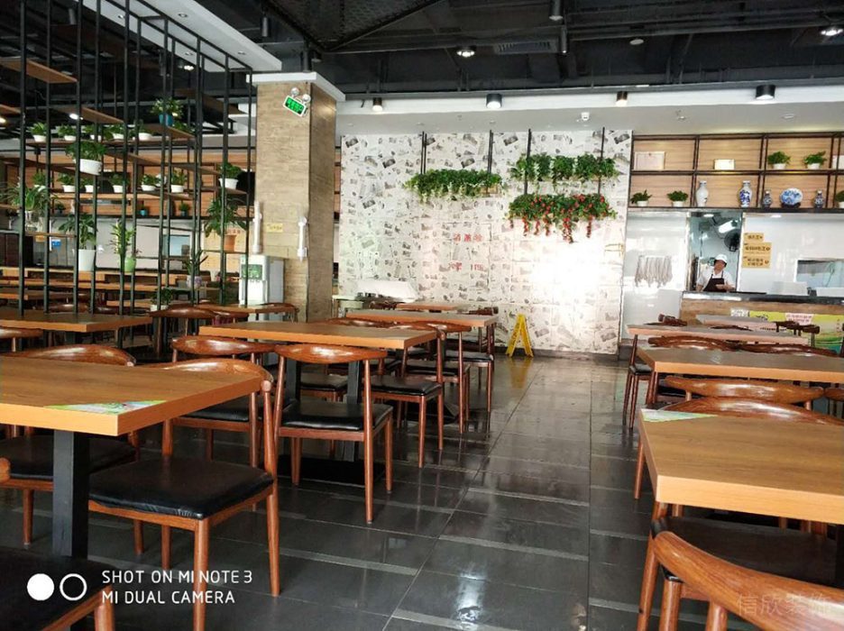 南山快餐店裝修-餐區(qū)