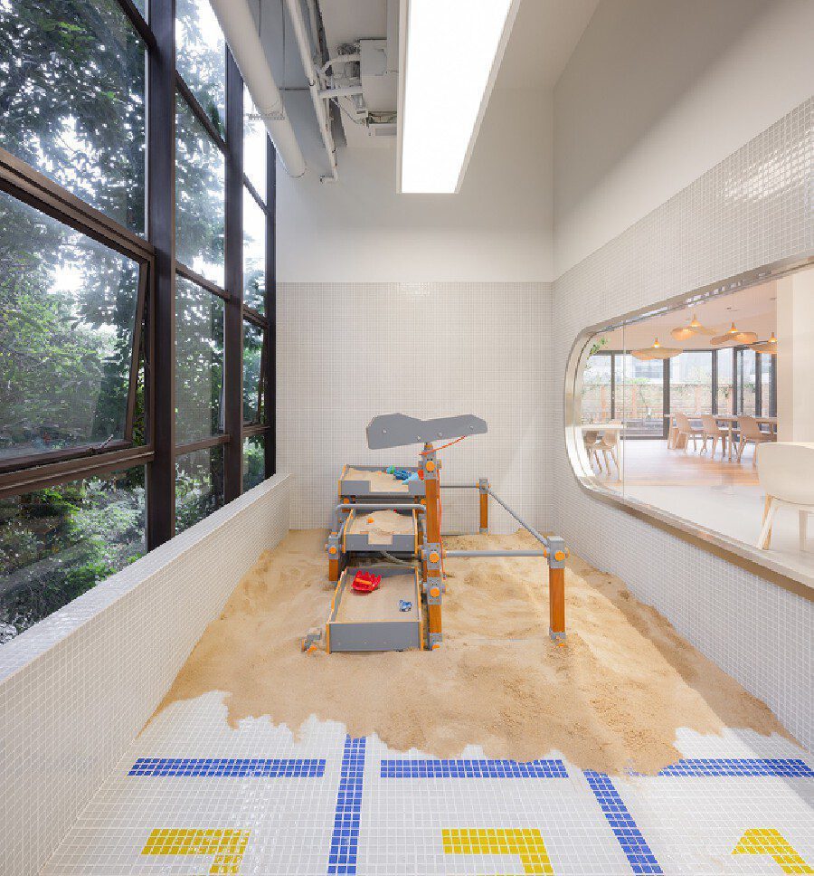 水泥色調(diào)墻面裝修設(shè)計