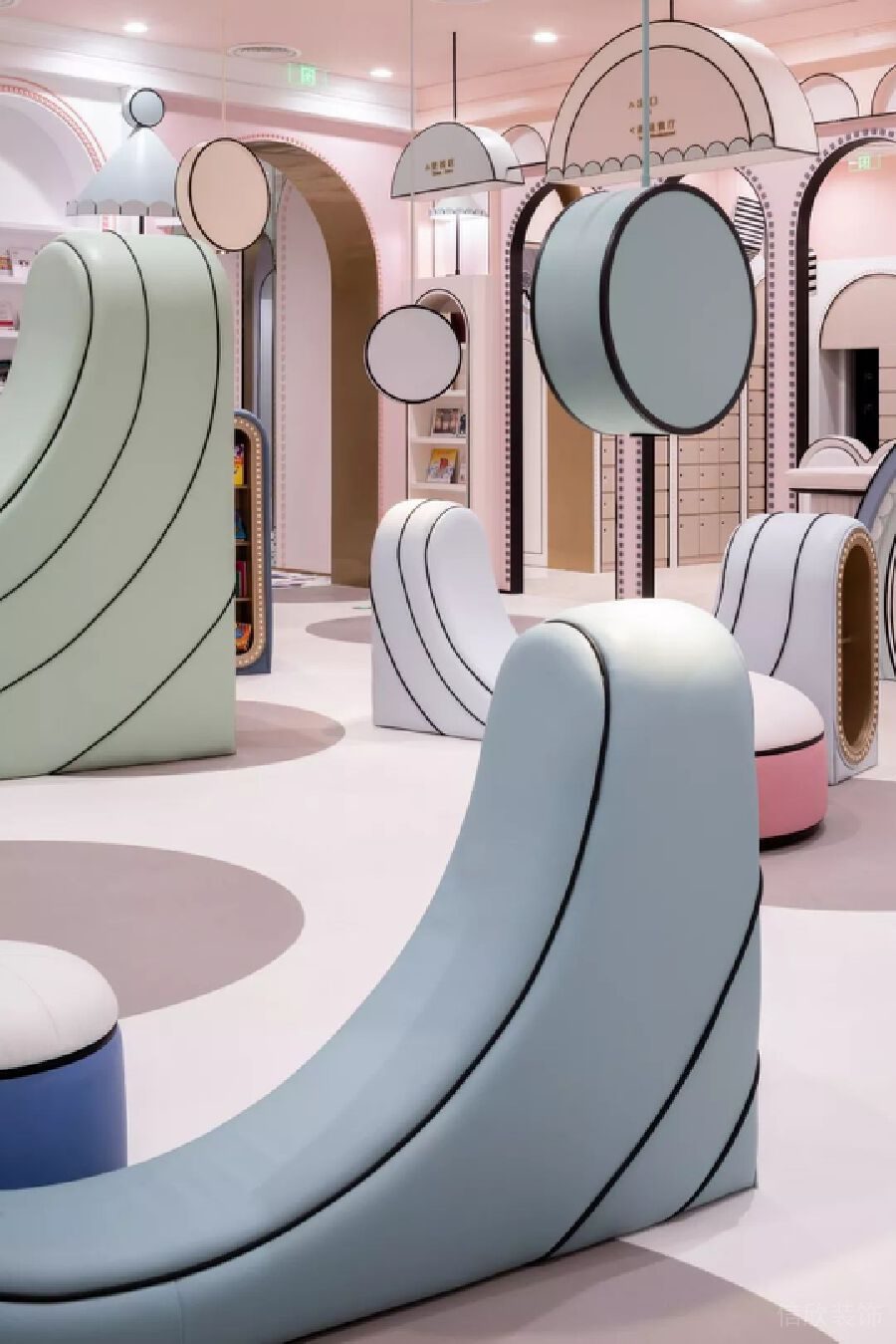 游樂區(qū)域裝修設計軟包童趣機構(gòu)裝修