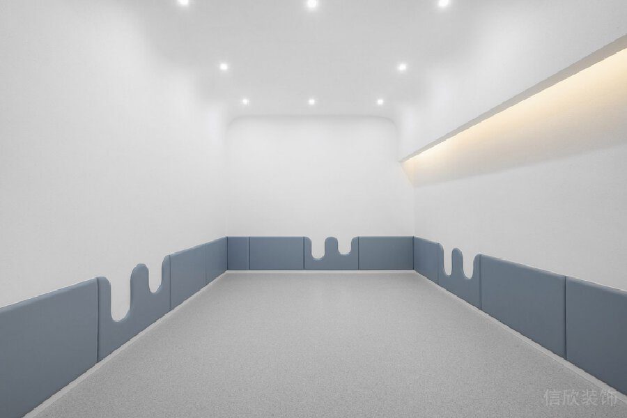 簡(jiǎn)約風(fēng)半墻軟包裝修效果圖