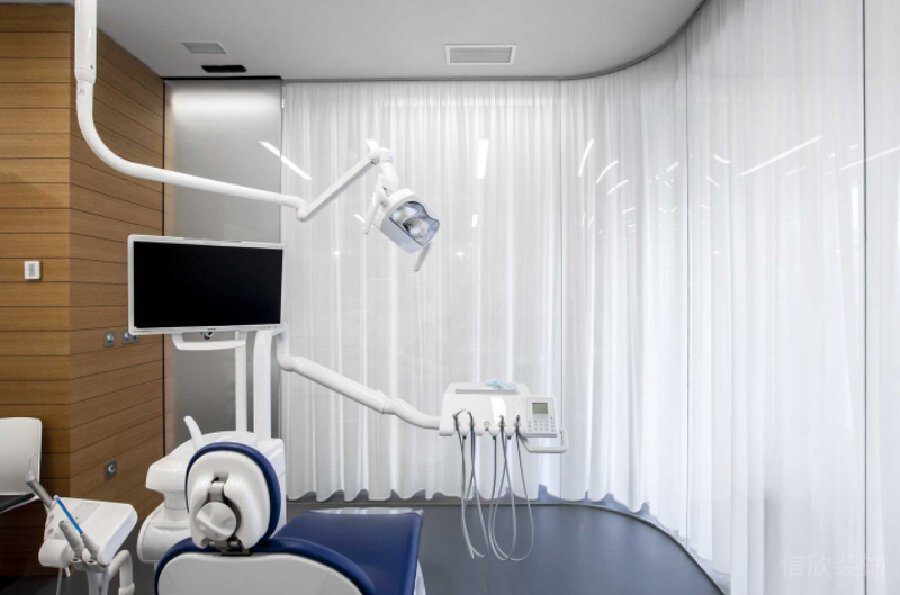 智能窗簾弧線設計私人醫(yī)院裝修設計機構治療室木制效果