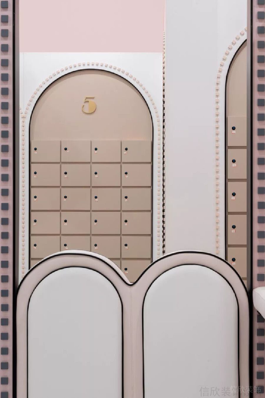 弧形藝術(shù)創(chuàng)意我不木柜收納裝修設(shè)計(jì)