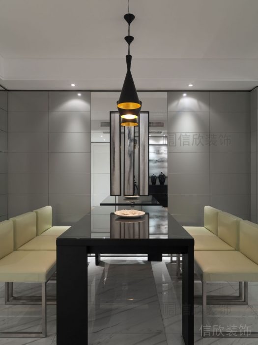 家裝集成吊頂創(chuàng)意鏡面就餐區(qū)設(shè)計現(xiàn)代風簡約效果