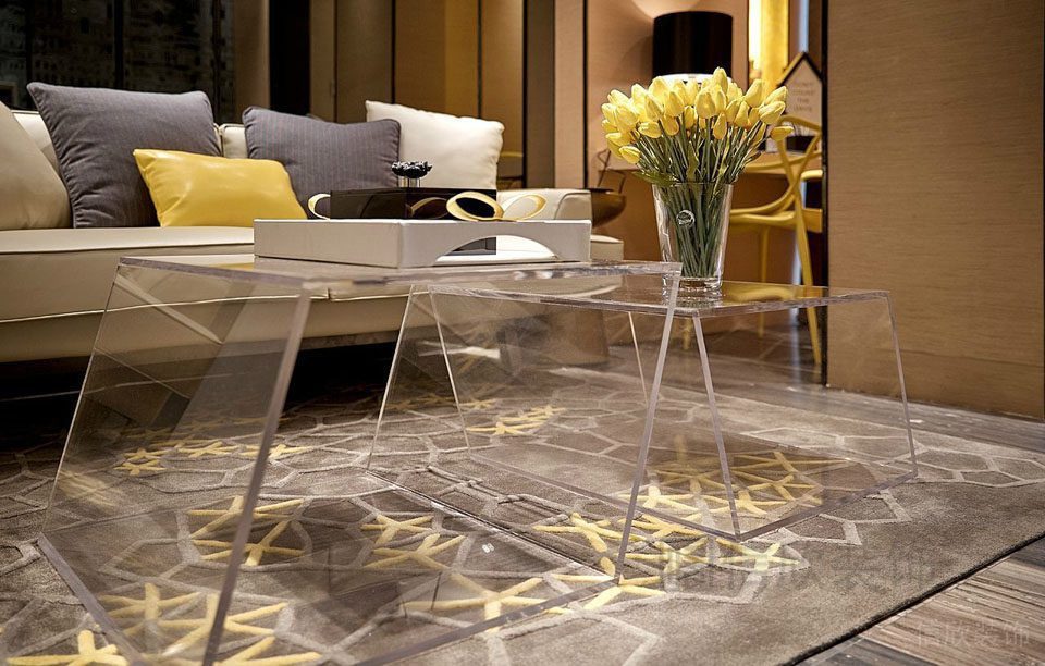 大理石透明亞克力茶幾效果圖布藝沙發(fā)客廳裝修