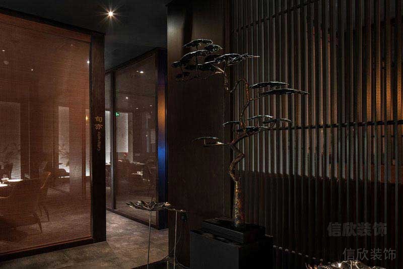 餐廳現(xiàn)代風(fēng)藝術(shù)擺件效果圖