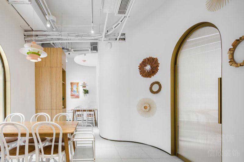 餐廳現(xiàn)代輕奢風(fēng)用餐區(qū)效果圖 (2)