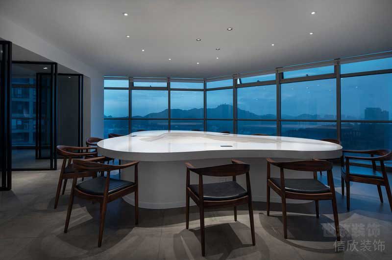 極簡(jiǎn)風(fēng)格辦公室招待區(qū)餐廳