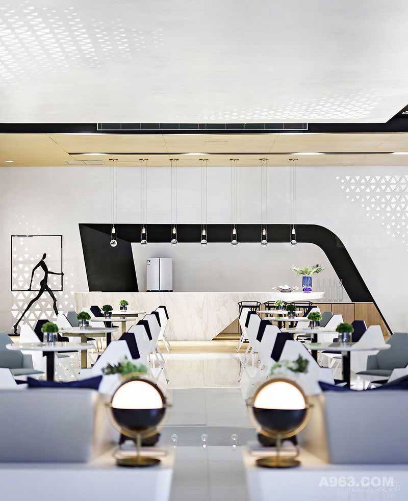 輕奢風(fēng)格餐廳家居組合