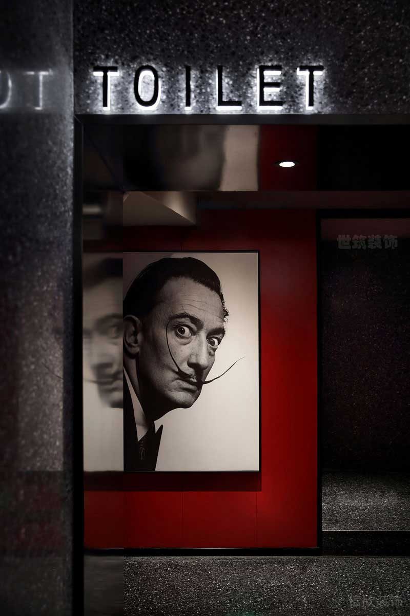 現(xiàn)代風格辦公空間人物裝飾畫