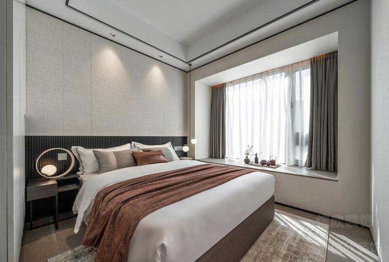 現(xiàn)代風格家居次臥睡床