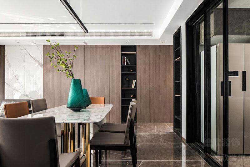 現(xiàn)代極簡(jiǎn)風(fēng)格家庭餐廳