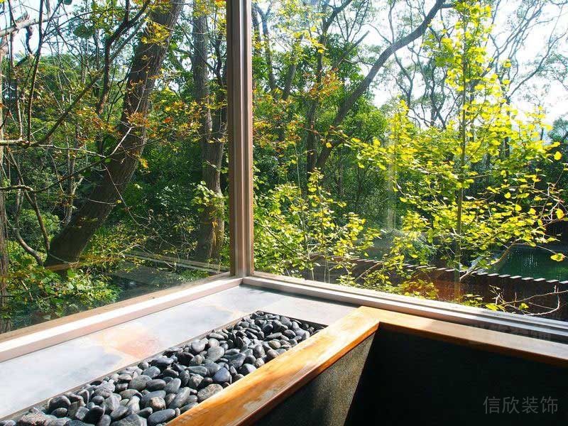 現(xiàn)代清新風(fēng)家居陽臺景觀