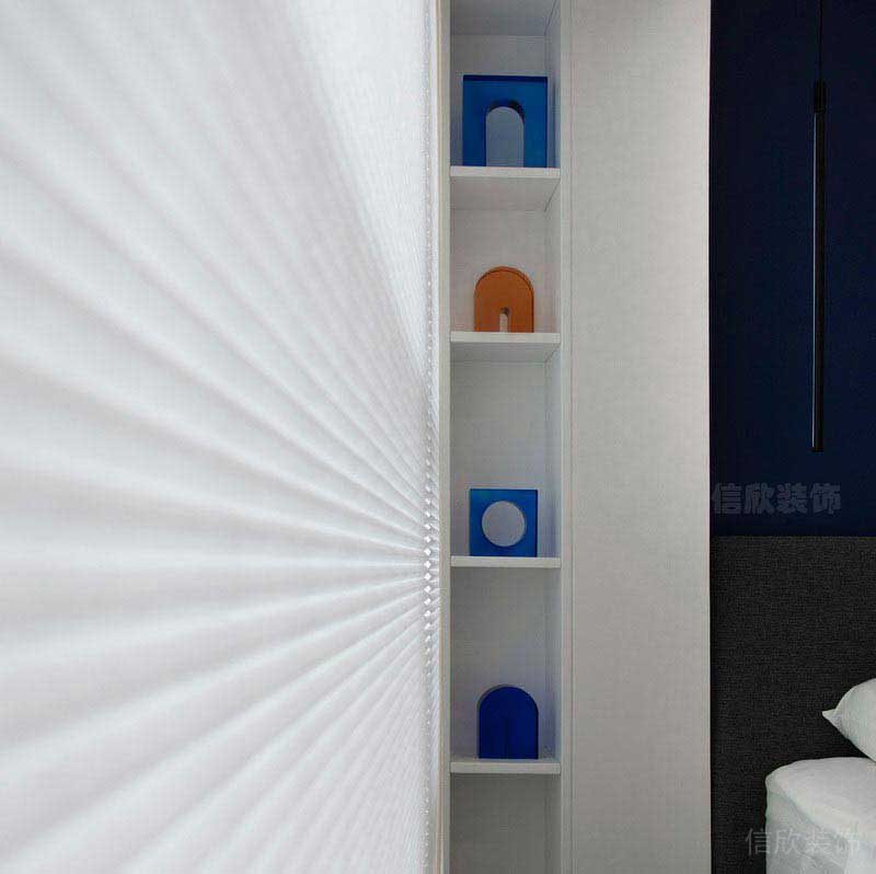 新居現(xiàn)代簡約風(fēng)壁柜效果圖