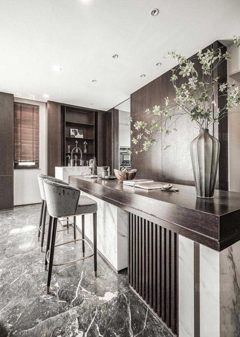 新居現(xiàn)代簡約風(fēng)餐廳效果圖 (4)