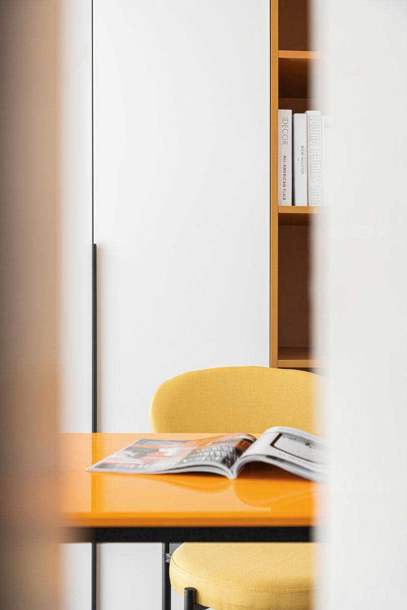 新居現(xiàn)代簡約風(fēng)書房效果圖