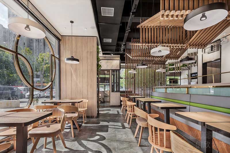 原木混搭風餐廳公共區(qū)陳設