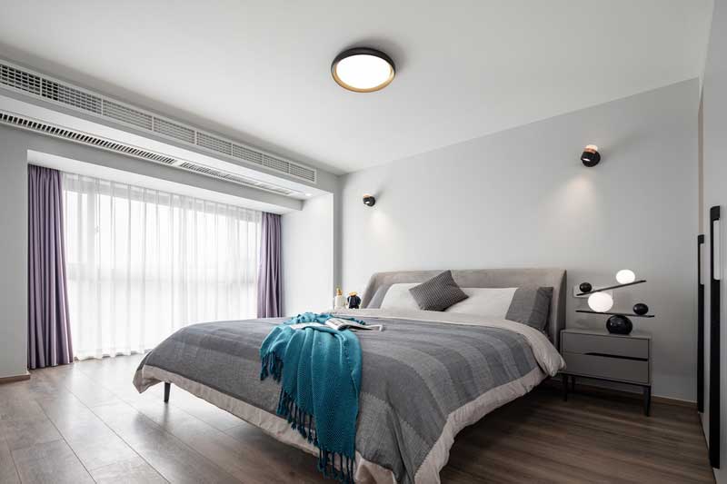 深圳羅湖區(qū)現(xiàn)代輕奢風(fēng)家居裝修設(shè)計次臥