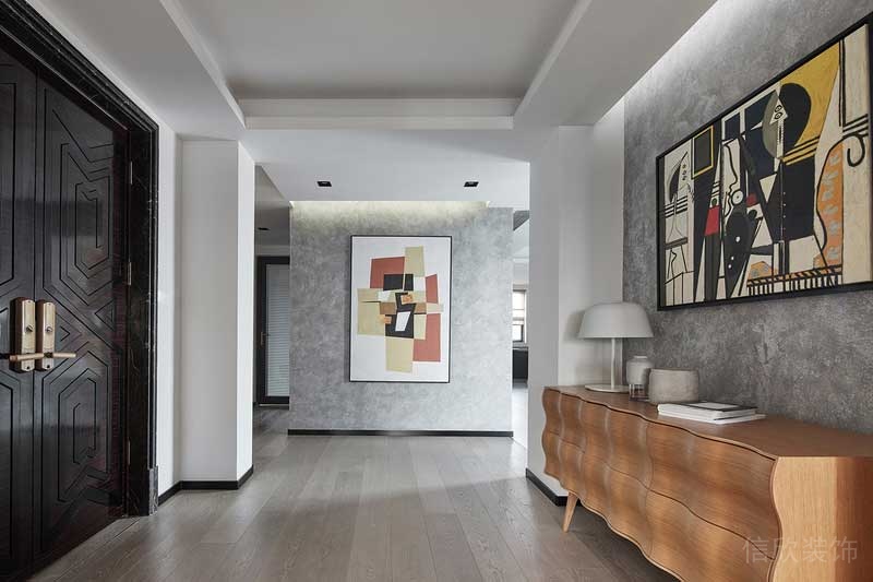 深圳龍崗區(qū)黑白灰極簡(jiǎn)風(fēng)家居裝修竣工實(shí)景圖玄關(guān)過(guò)道