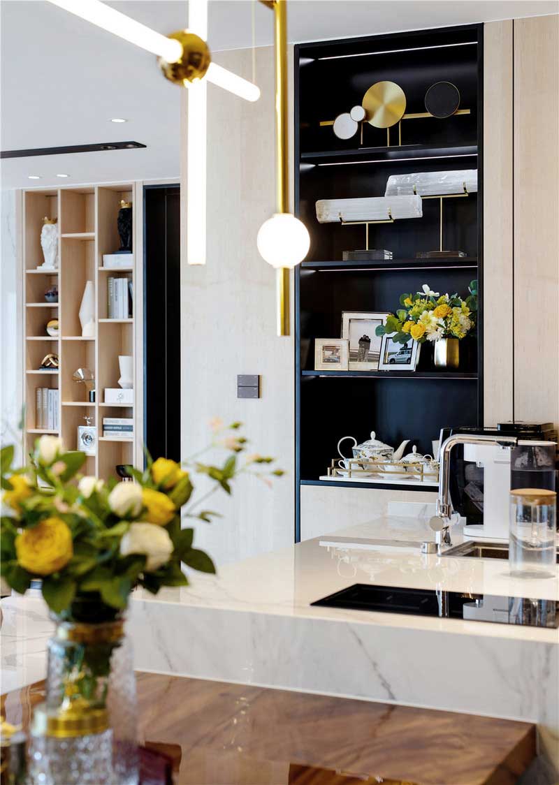 深圳鹽田區(qū)輕奢風格舊房裝修施工案例軟裝陳設