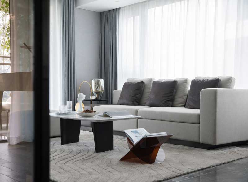 深圳鹽田現(xiàn)代輕奢家居裝修設(shè)計沙發(fā)