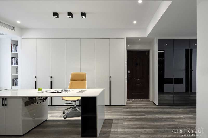 極簡風(fēng)黑白色調(diào)現(xiàn)代家居裝修書房收納墻柜