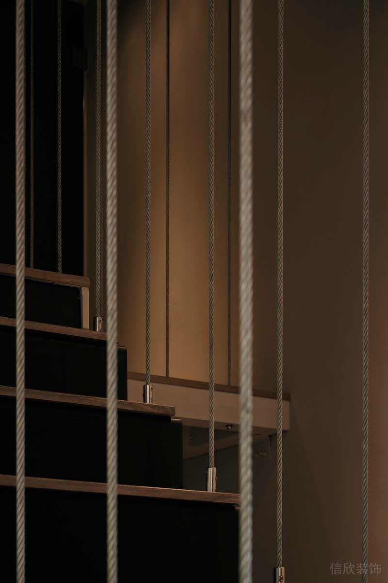 深圳寶安區(qū)工業(yè)風辦公室裝修采光效果