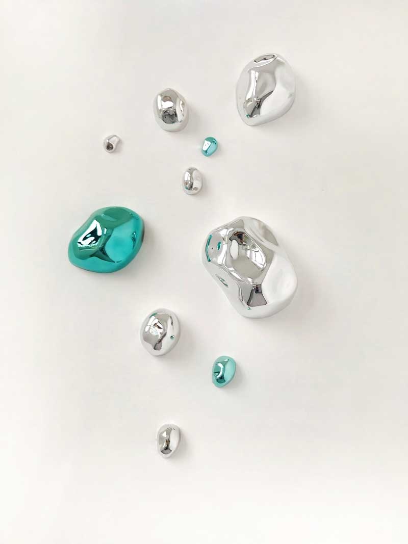 深圳鹽田區(qū)現(xiàn)代中式風格辦公室裝修設(shè)計貴賓接待室不銹鋼藝術(shù)掛飾