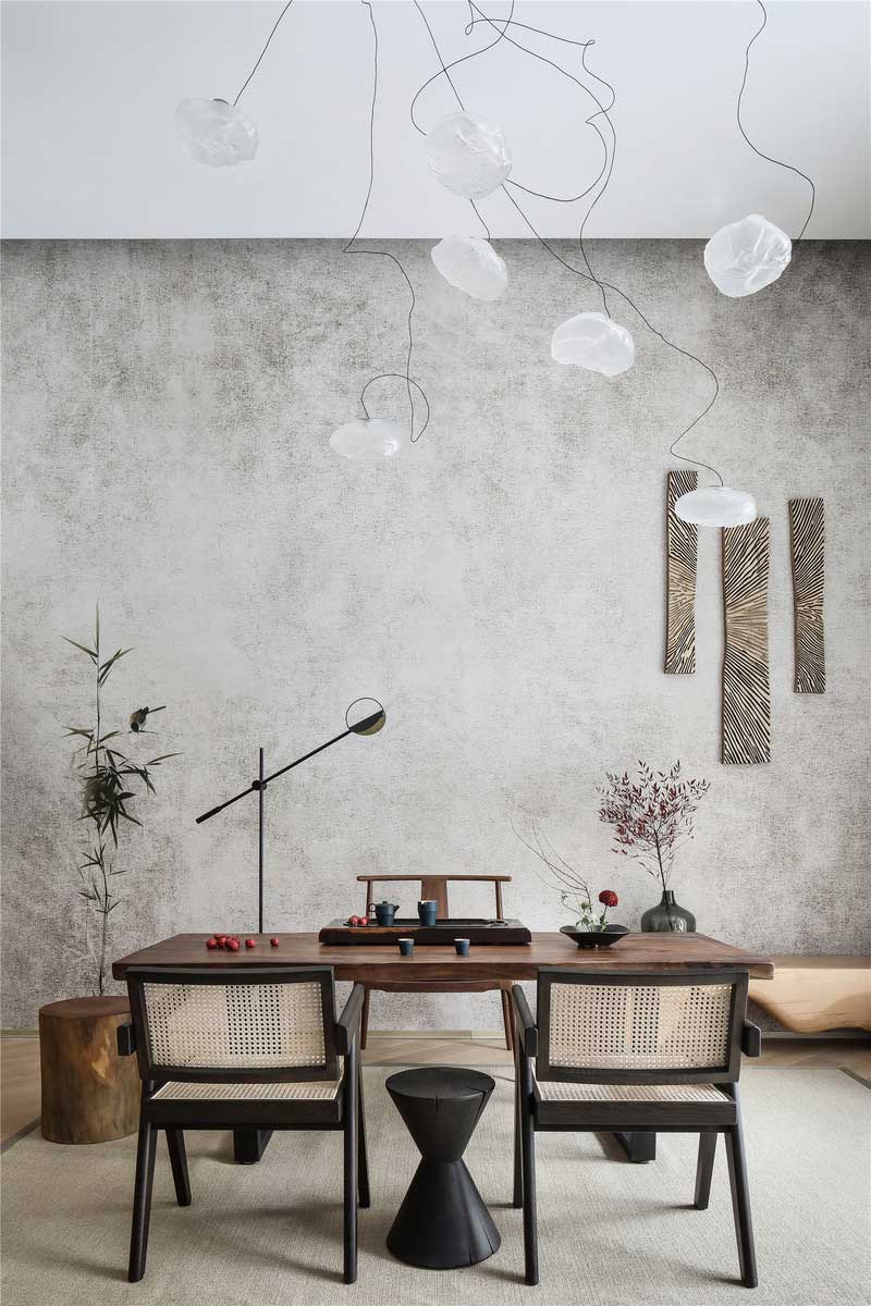 深圳龍華區(qū)現(xiàn)代中式風(fēng)格舊房裝修改造完工后實景圖品茶區(qū)藝術(shù)吊燈