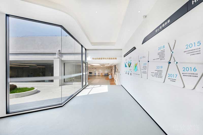 深圳龍華現(xiàn)代風(fēng)格大型辦公室裝修設(shè)計企業(yè)文化墻