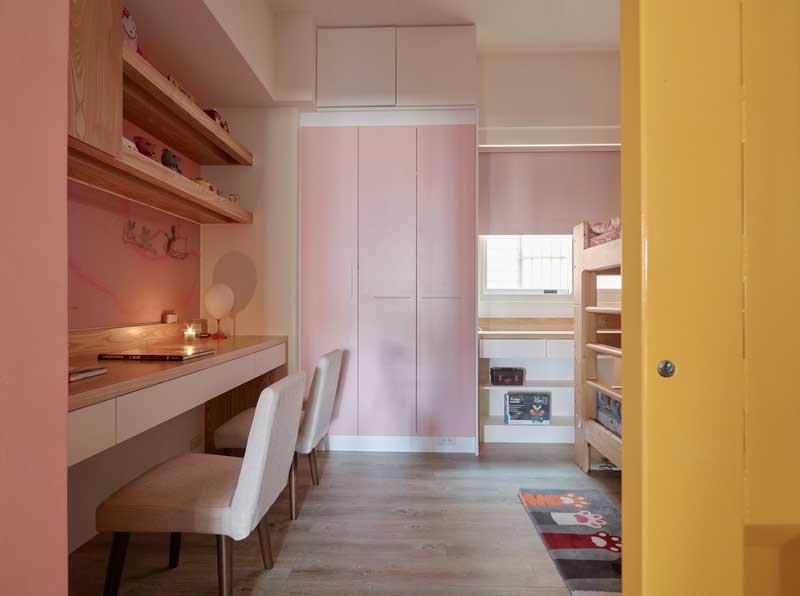 深圳鹽田區(qū)北歐風(fēng)格家居住宅裝修設(shè)計(jì)效果圖兒童房書桌