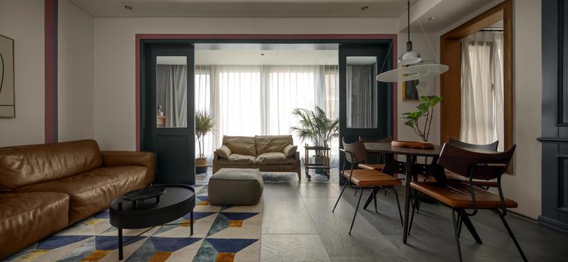 深圳龍崗區(qū)美式復(fù)古風(fēng)家裝裝修實景圖客廳