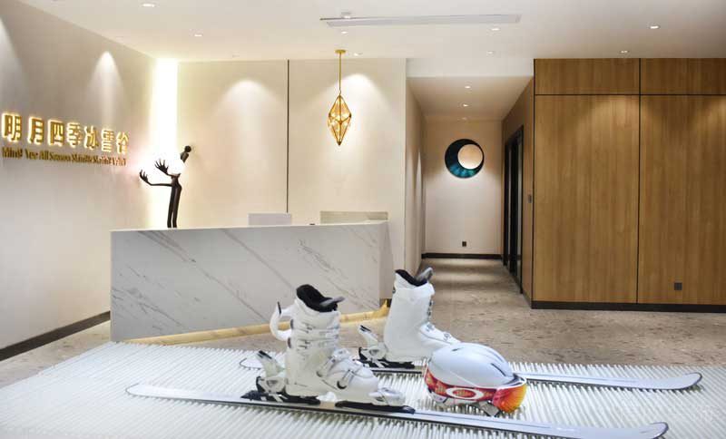 深圳鹽田區(qū)現(xiàn)代中式風格辦公室裝修設計前臺服務區(qū) 深圳鹽田區(qū)現(xiàn)代中式風格辦公室裝修設計前臺服務區(qū)