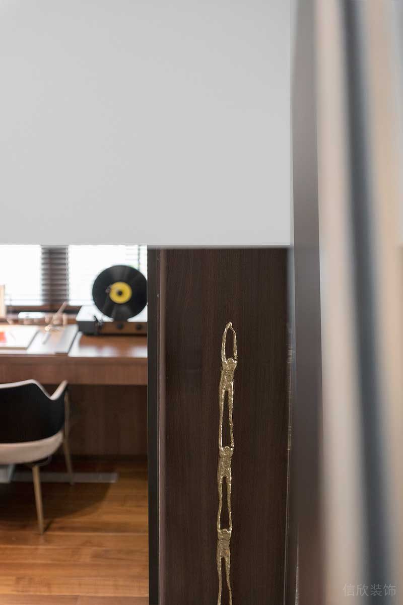 深圳南山區(qū)現(xiàn)代輕奢住宅新房裝修書房藝術裝飾品 深圳南山區(qū)現(xiàn)代輕奢住宅新房裝修書房藝術裝飾品