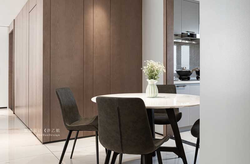 深圳龍華區(qū)觀瀾家居裝修實(shí)景拍攝餐廳