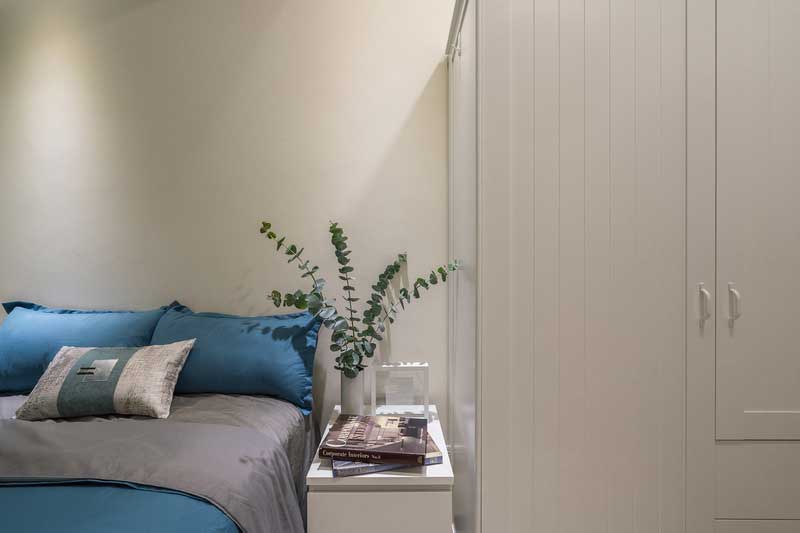 深圳鹽田區(qū)簡(jiǎn)歐風(fēng)格家居住房裝修設(shè)計(jì)次臥家具