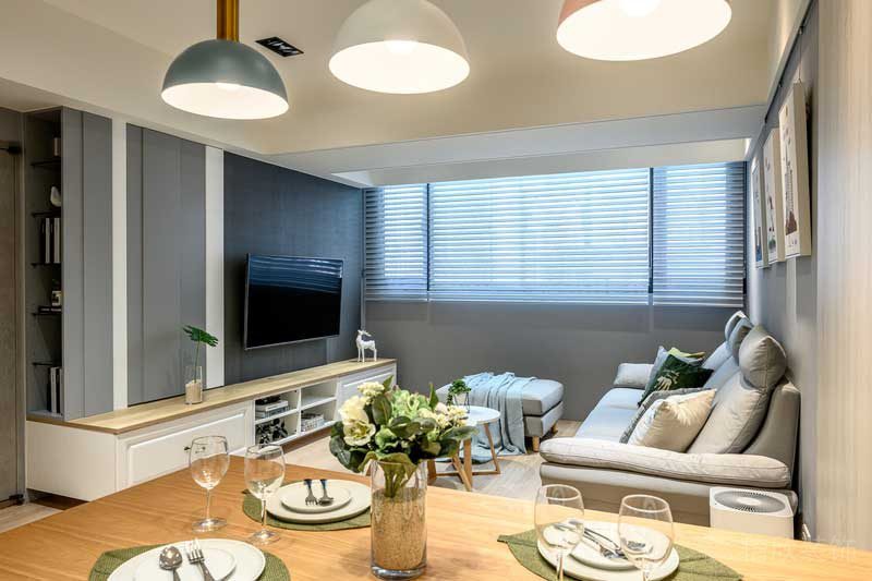 深圳鹽田區(qū)沙頭角北歐風(fēng)格舊房翻新改造裝修餐桌