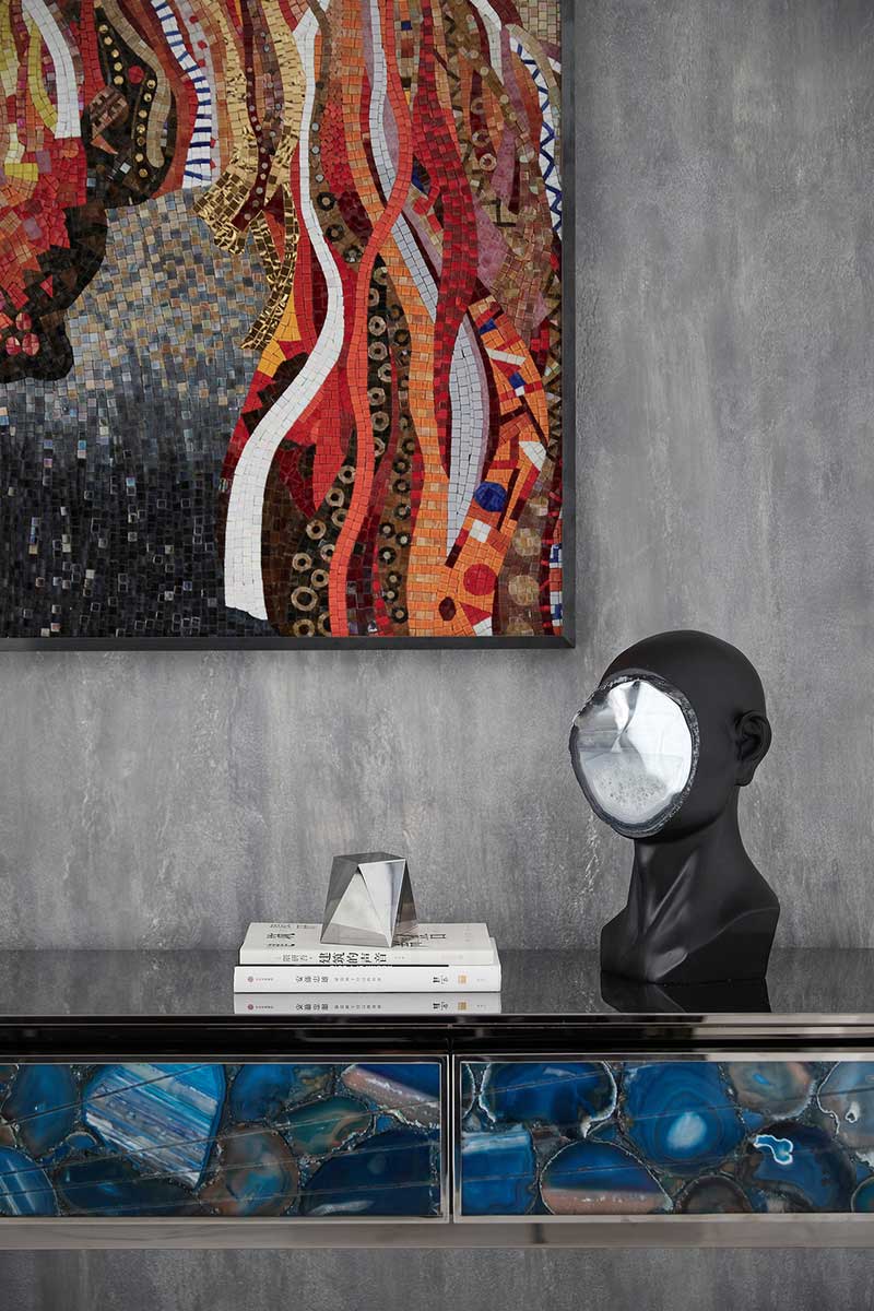 深圳寶安西鄉(xiāng)高級(jí)灰色調(diào)簡約家居裝修實(shí)景圖裝飾擺件