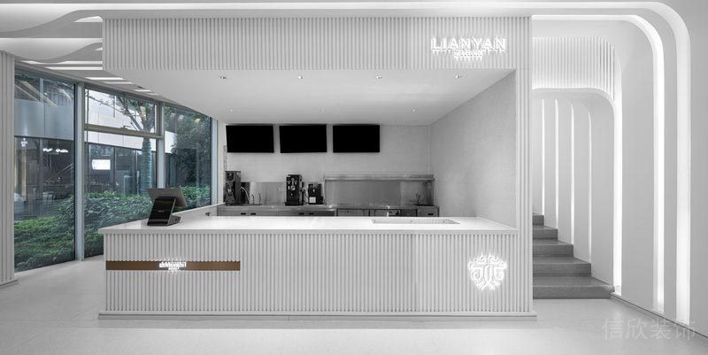 簡約白條紋茶水間辦公室休息區(qū)純白設(shè)計效果圖樓梯裝修效果設(shè)計