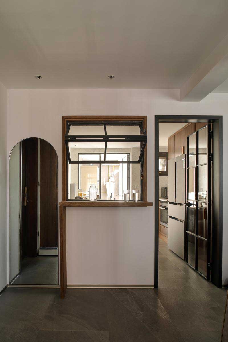 深圳龍崗區(qū)美式復(fù)古風(fēng)家裝裝修實景圖櫥窗