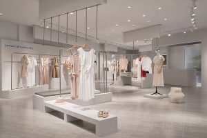 莫艾女裝店鋪裝修設(shè)計(jì)2