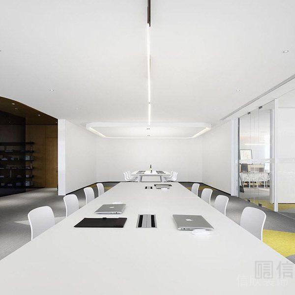深圳龍崗極簡(jiǎn)的辦公室裝修設(shè)計(jì)14 600×600