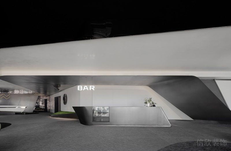 深圳福田卓越城現(xiàn)代風(fēng)格辦公室裝修設(shè)計(jì)前廳吧臺洽談區(qū)效果圖